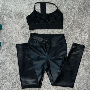 Noli Liquid Yoga Set